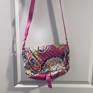 Vera Bradley Carson Crossbody in Wildflower Paisley